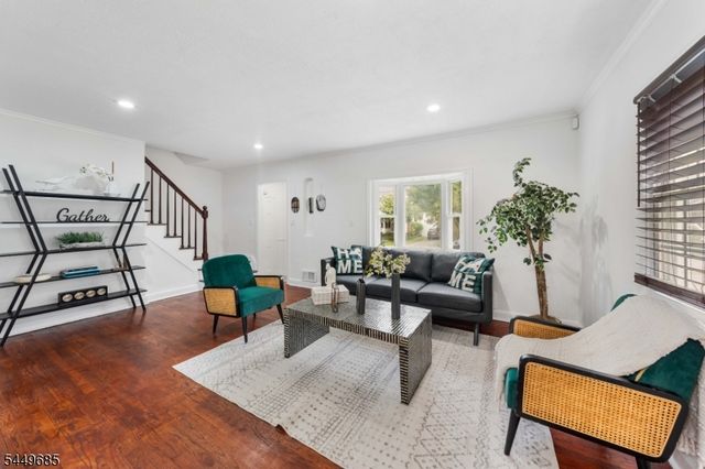 896 Maurice Ave, Rahway City, NJ 07065