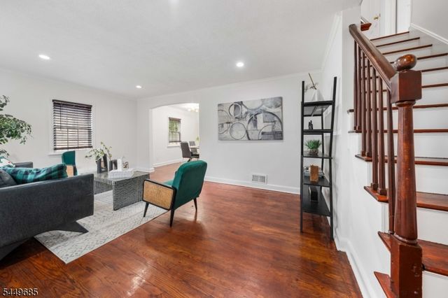 896 Maurice Ave, Rahway City, NJ 07065