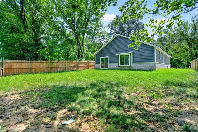 373 5TH Street NW, Paris, TX 75460