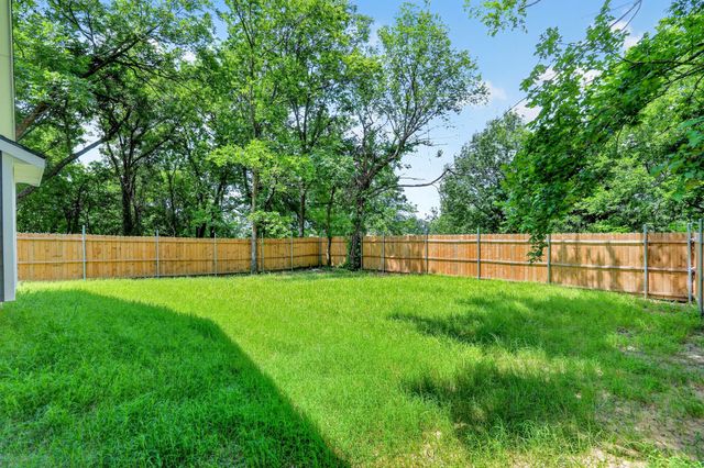 373 5TH Street NW, Paris, TX 75460