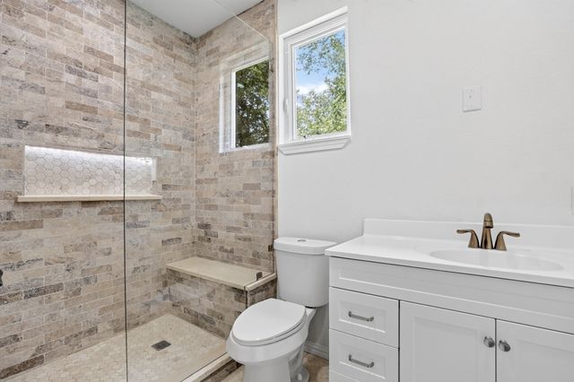 373 5TH Street NW, Paris, TX 75460