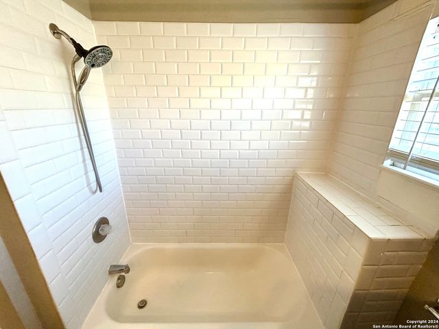 502 E Laurel Apt 1, San Antonio, TX 78212