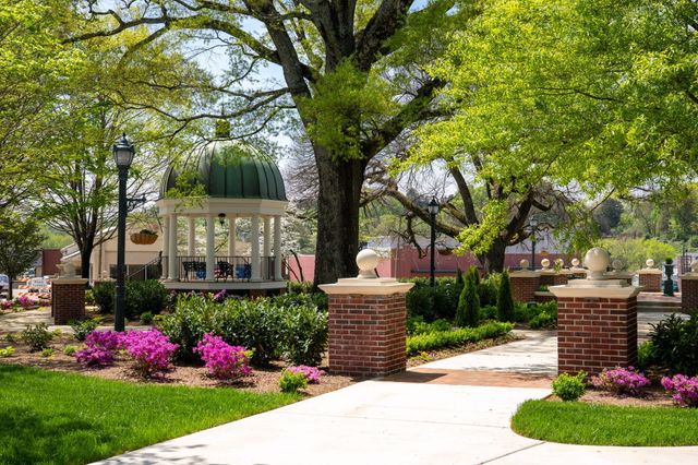 631 NE Bellingham Drive NE 20d, Cleveland, TN 37312