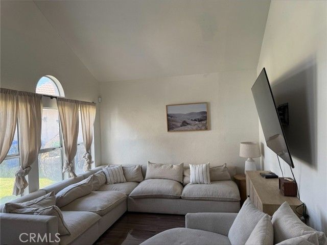 377 Aurora, Perris, CA 92571