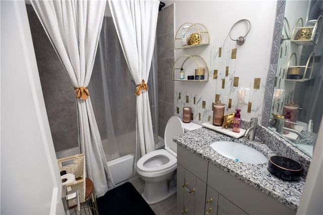 5663 Eternal Drive, Atlanta, GA 30349