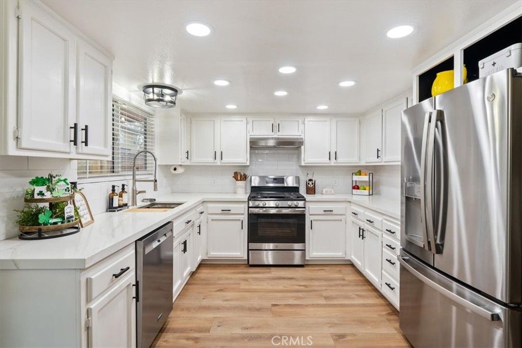 Image 6 of property listing at 1635 Wade, Paso Robles, CA 93446