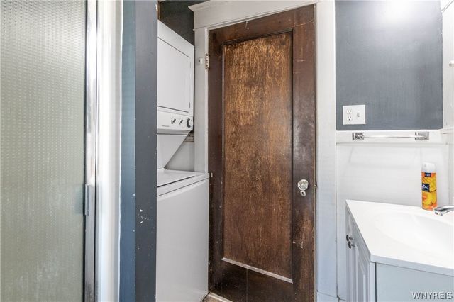 75 Liberty Terrace, Cheektowaga, NY 14215