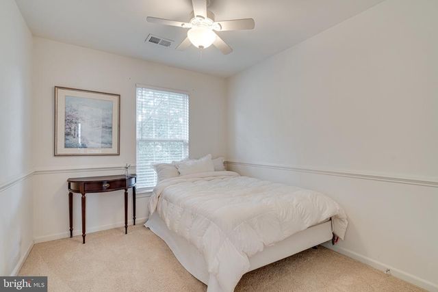 2390 ABINGTON DR, Charlottesville, VA 22911