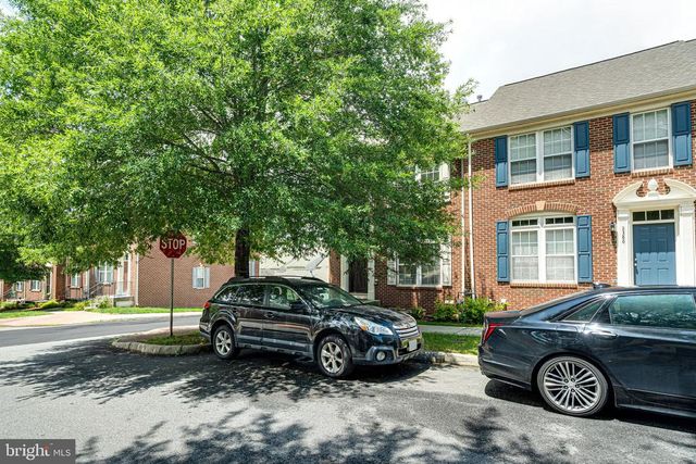 2390 ABINGTON DR, Charlottesville, VA 22911