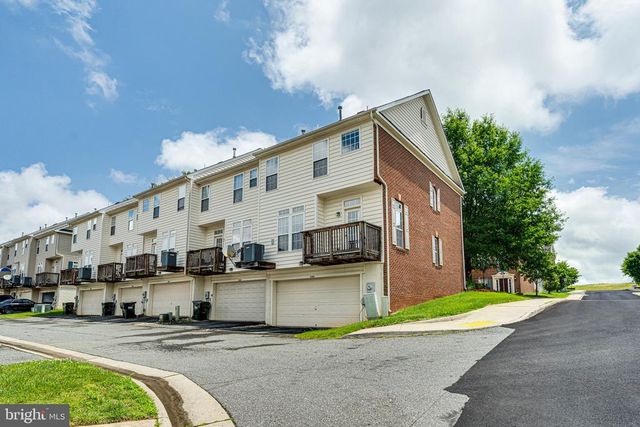 2390 ABINGTON DR, Charlottesville, VA 22911