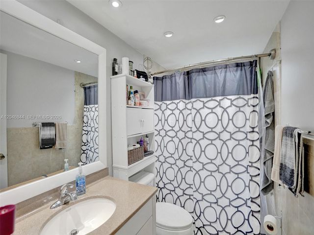 2651 S Course Drive 410, Pompano Beach, FL 33069
