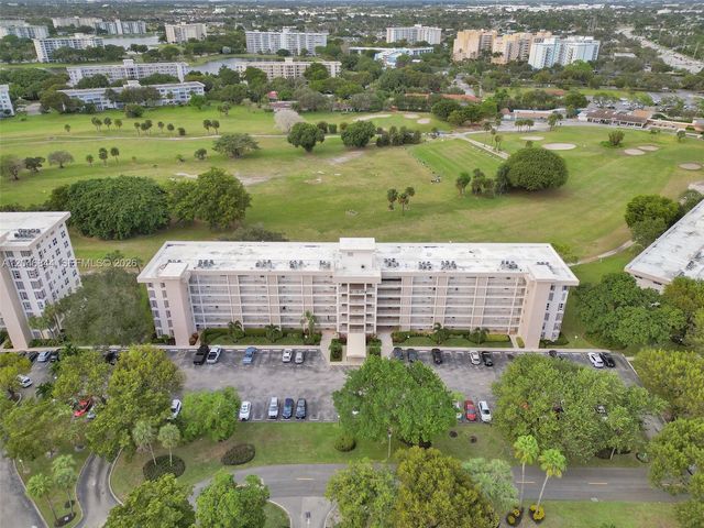 2651 S Course Drive 410, Pompano Beach, FL 33069