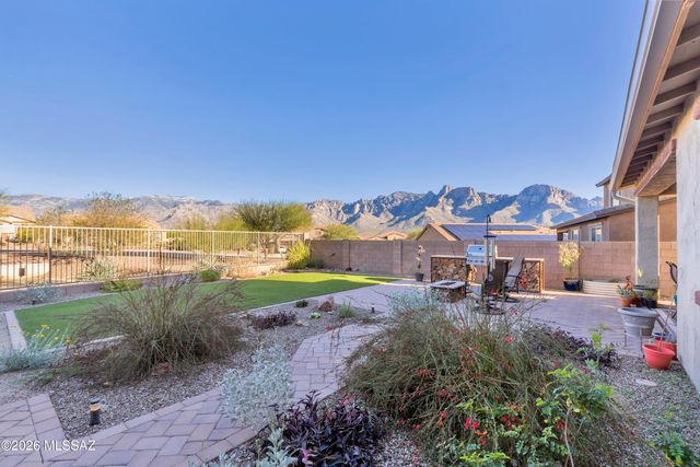 11772 N Silverscape Drive, Oro Valley, AZ 85737