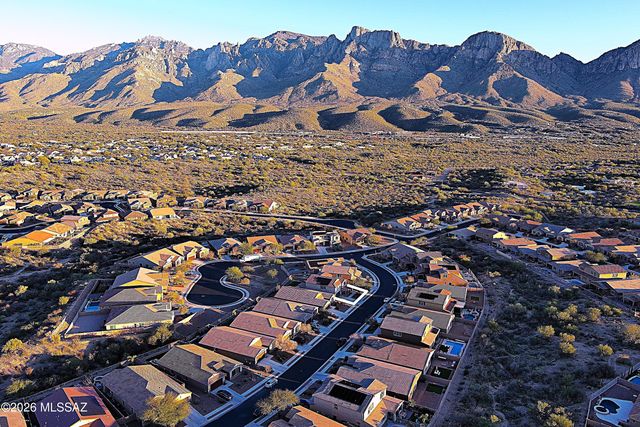 11772 N Silverscape Drive, Oro Valley, AZ 85737