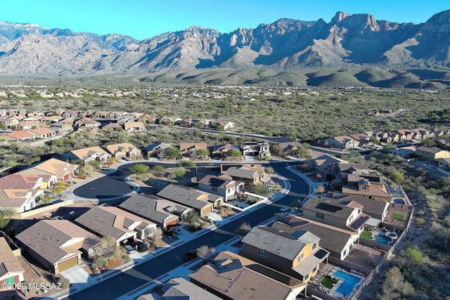 11772 N Silverscape Drive, Oro Valley, AZ 85737