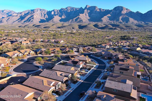 11772 N Silverscape Drive, Oro Valley, AZ 85737