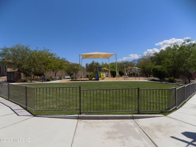 11772 N Silverscape Drive, Oro Valley, AZ 85737