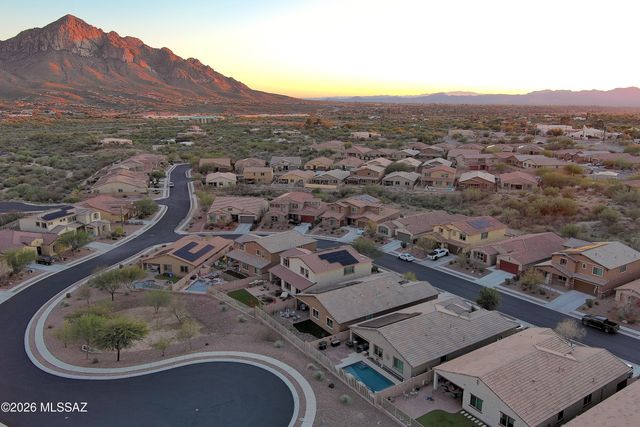 11772 N Silverscape Drive, Oro Valley, AZ 85737