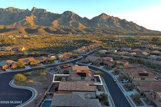 11772 N Silverscape Drive, Oro Valley, AZ 85737