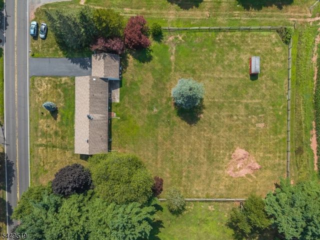 120 Allerton Rd, Clinton Twp., NJ 08801