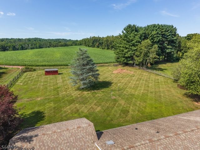 120 Allerton Rd, Clinton Twp., NJ 08801
