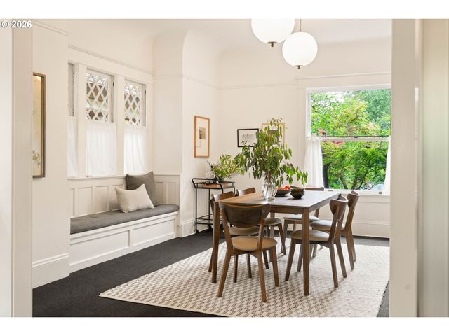 50 Ne FARGO St, Portland, OR 97212