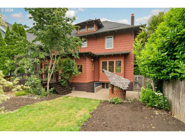 50 Ne FARGO St, Portland, OR 97212