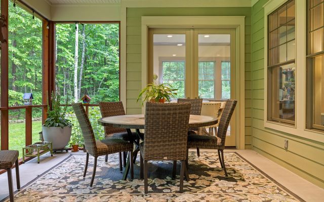 266 Beaten Path Road E, Signal Mountain, TN 37377