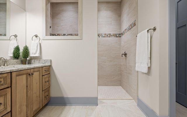 266 Beaten Path Road E, Signal Mountain, TN 37377