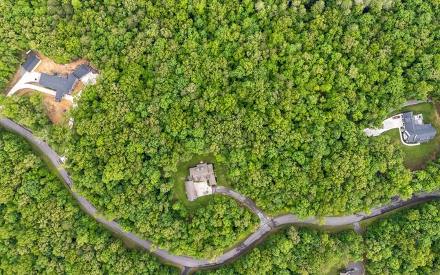 266 Beaten Path Road E, Signal Mountain, TN 37377