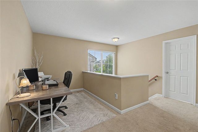10 Sweetgum Lane, Springboro, OH 45066