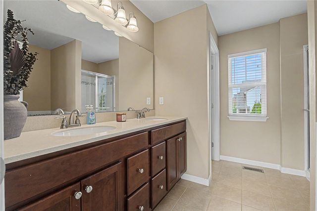 10 Sweetgum Lane, Springboro, OH 45066