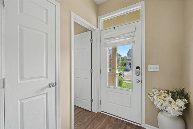 10 Sweetgum Lane, Springboro, OH 45066