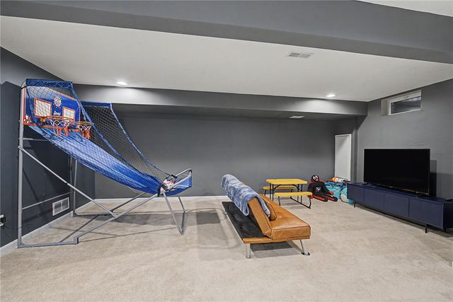 10 Sweetgum Lane, Springboro, OH 45066