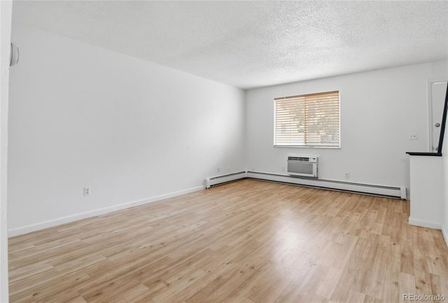 9340 W 49th Avenue 210, Wheat Ridge, CO 80033