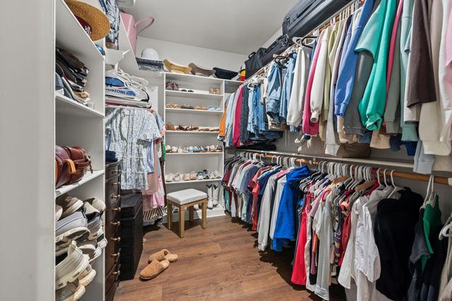 118 N Urbanec Street, East Bernard, TX 77435