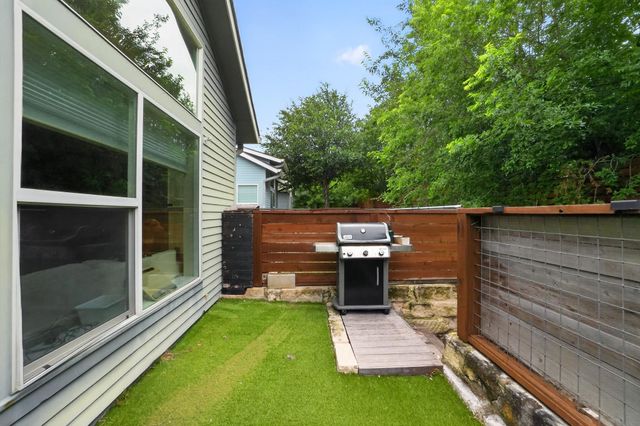 301 W Stassney LN 34, Austin, TX 78745