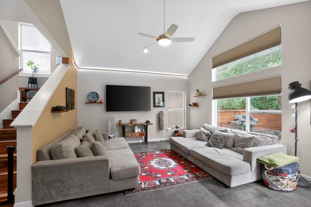 301 W Stassney LN 34, Austin, TX 78745