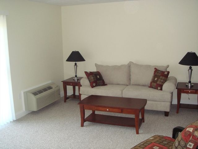 109 California Avenue 104, Quincy, MA 02169