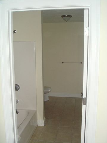 109 California Avenue 104, Quincy, MA 02169