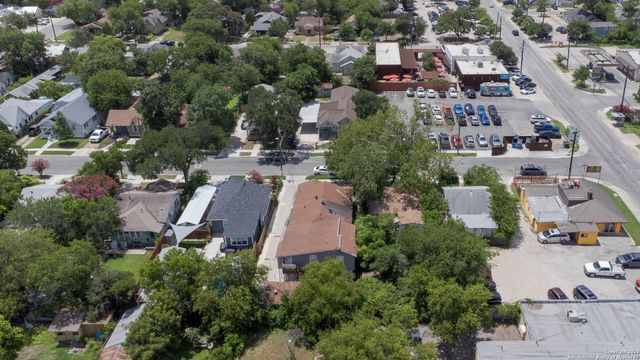 827 W Rosewood, San Antonio, TX 78212