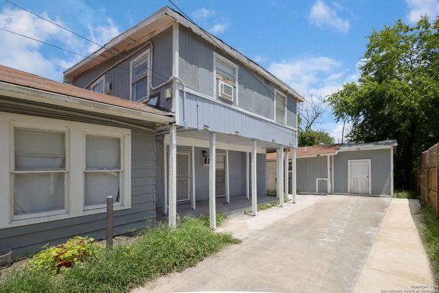 827 W Rosewood, San Antonio, TX 78212