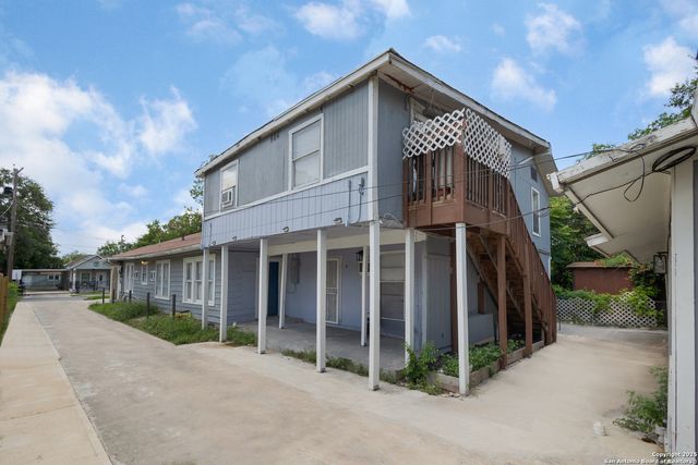 827 W Rosewood, San Antonio, TX 78212
