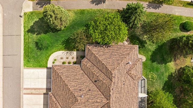13122 Evermoor Parkway, Apple Valley, MN 55124