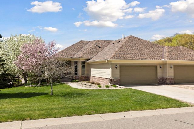 13122 Evermoor Parkway, Apple Valley, MN 55124