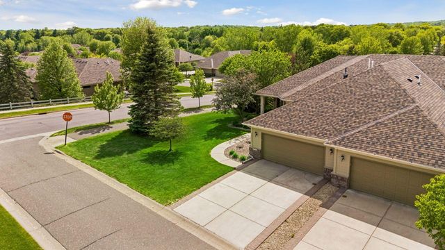13122 Evermoor Parkway, Apple Valley, MN 55124