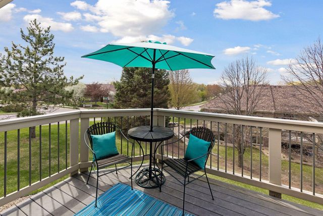 13122 Evermoor Parkway, Apple Valley, MN 55124