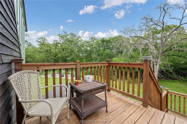 5559 Blue Ridge Drive, College Station, TX 77845
