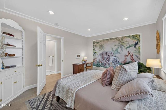 5345 S Verdun Avenue, Los Angeles, CA 90043
