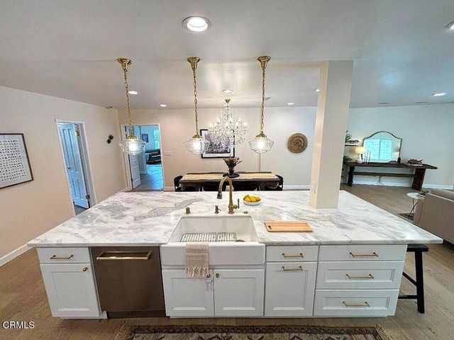 5345 S Verdun Avenue, Los Angeles, CA 90043
